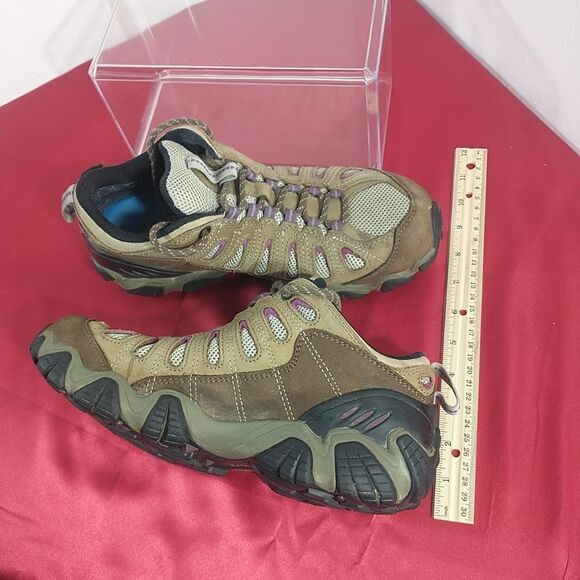Oboz Women's SZ 10W Waterproof Hiking Shoe Sneaker Brown Purple . - Picture 7 of 9
